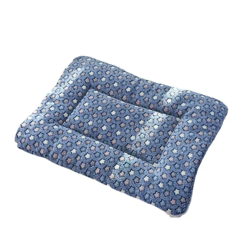 Short Plush Bed Mats